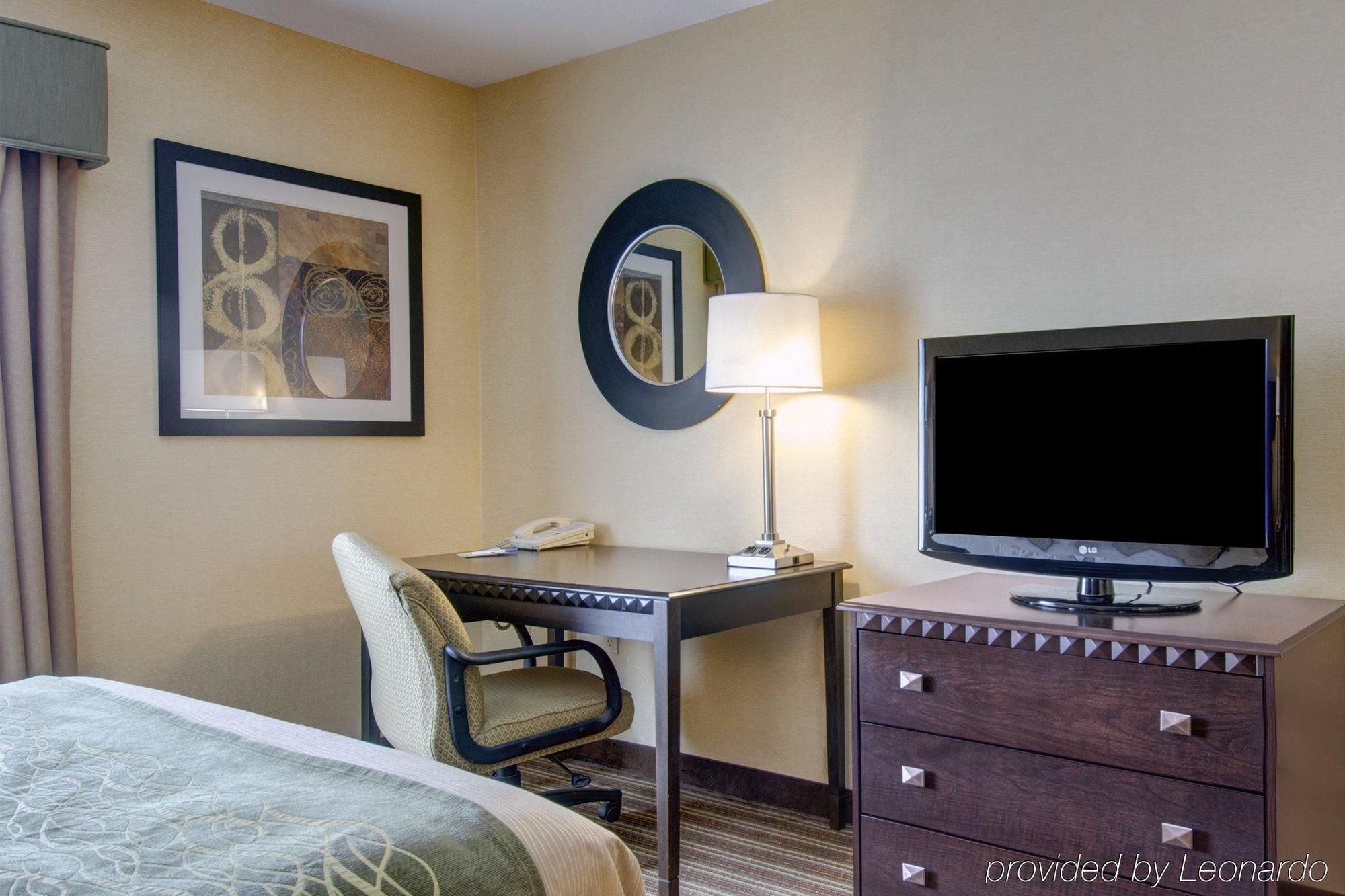 Spark By Hilton Woburn Boston Exterior foto